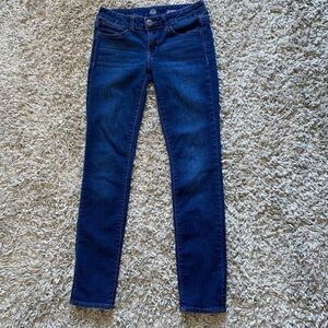 Blue skinny jeans juniors
Size 3
Authentic American heritage